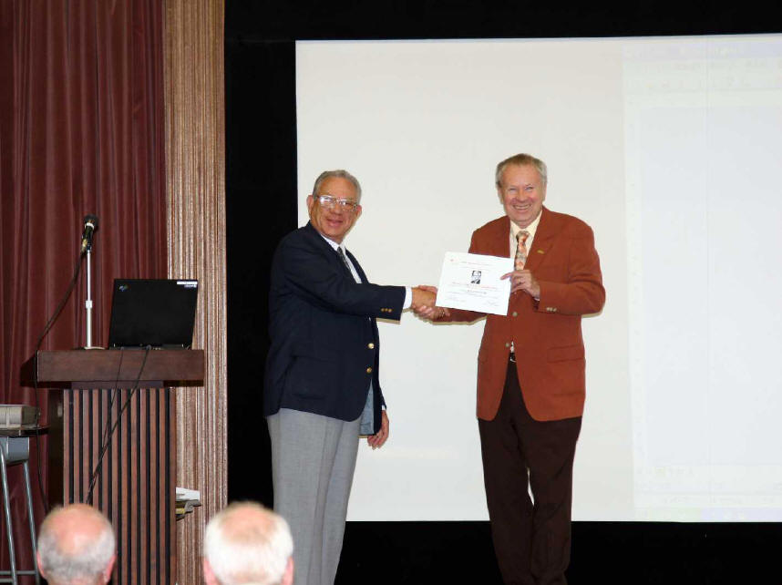 Prof. Brostow receives prize